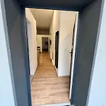 10a 40qm Wi-fi Free Parking Calm Back House *