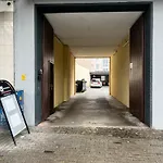 10a 40qm Wi-fi Free Parking Calm Back House