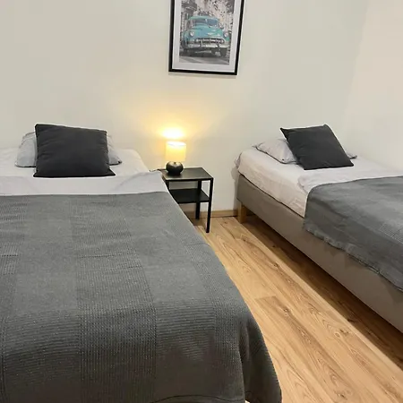 10a 40qm Wi-fi Free Parking Calm Back House *