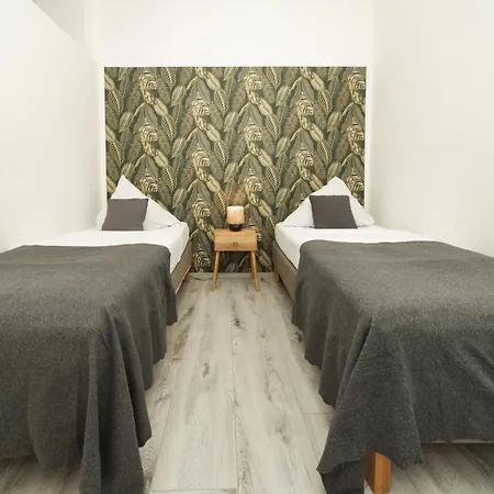 10a 40qm Wi-fi Free Parking Calm Back House *