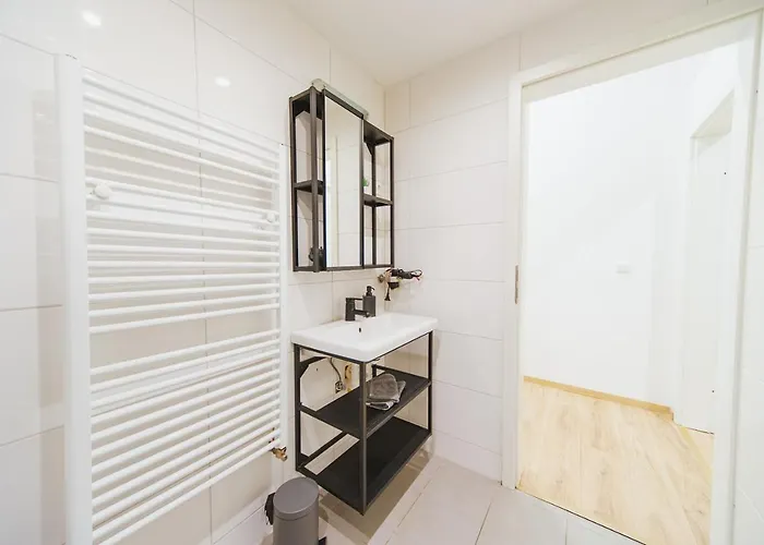 10a 40qm Wi-fi Free Parking Calm Back House 公寓 多特蒙德